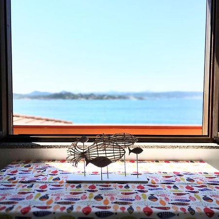 Appartamentino Panoramico...Con Finestra Sul Mare! لا ماداّلينا المظهر الخارجي الصورة