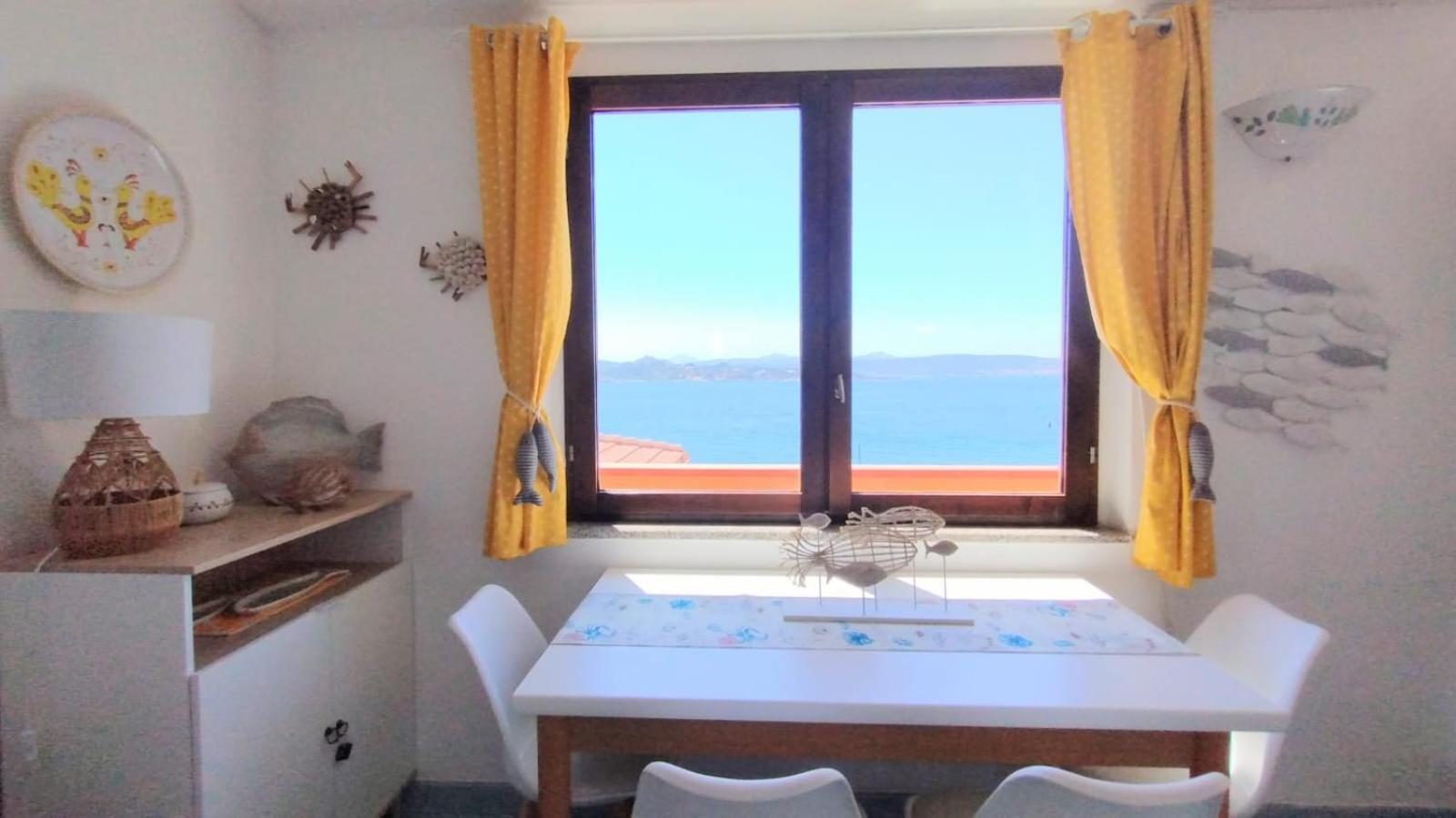 Appartamentino Panoramico...Con Finestra Sul Mare! لا ماداّلينا المظهر الخارجي الصورة